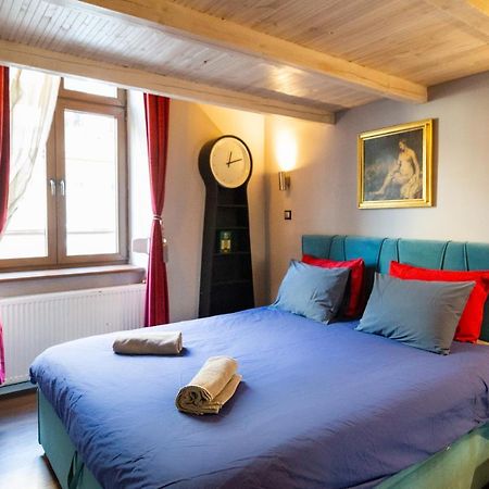 Lilly Apartment Main Train Station Old Town By The Castle Suites كراكوفيا المظهر الخارجي الصورة