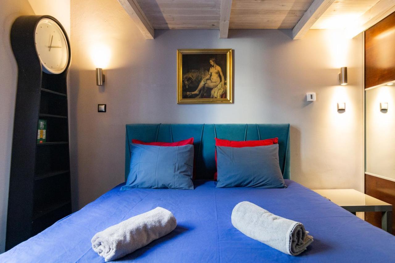 Lilly Apartment Main Train Station Old Town By The Castle Suites كراكوفيا المظهر الخارجي الصورة